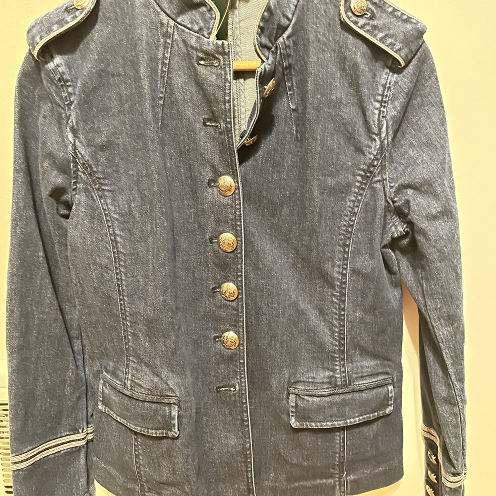 Ralph Lauren women’s denim jacket. Size 6. NWTT